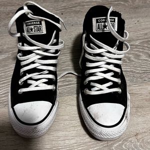 Mid top converse